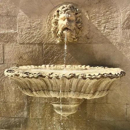 Art Chaudronniers شقة بزييه